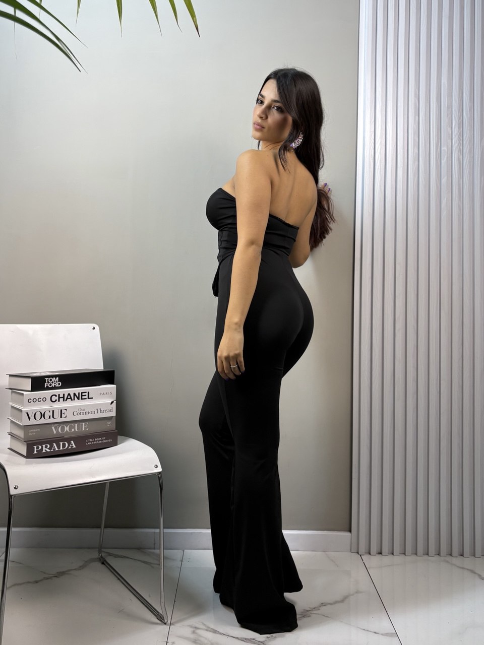 jumpsuit clip